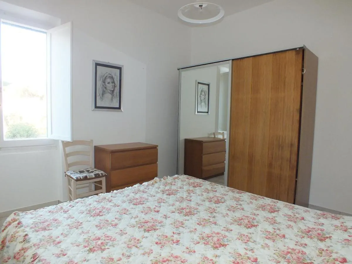 Golden River Apartment Marina di Campo