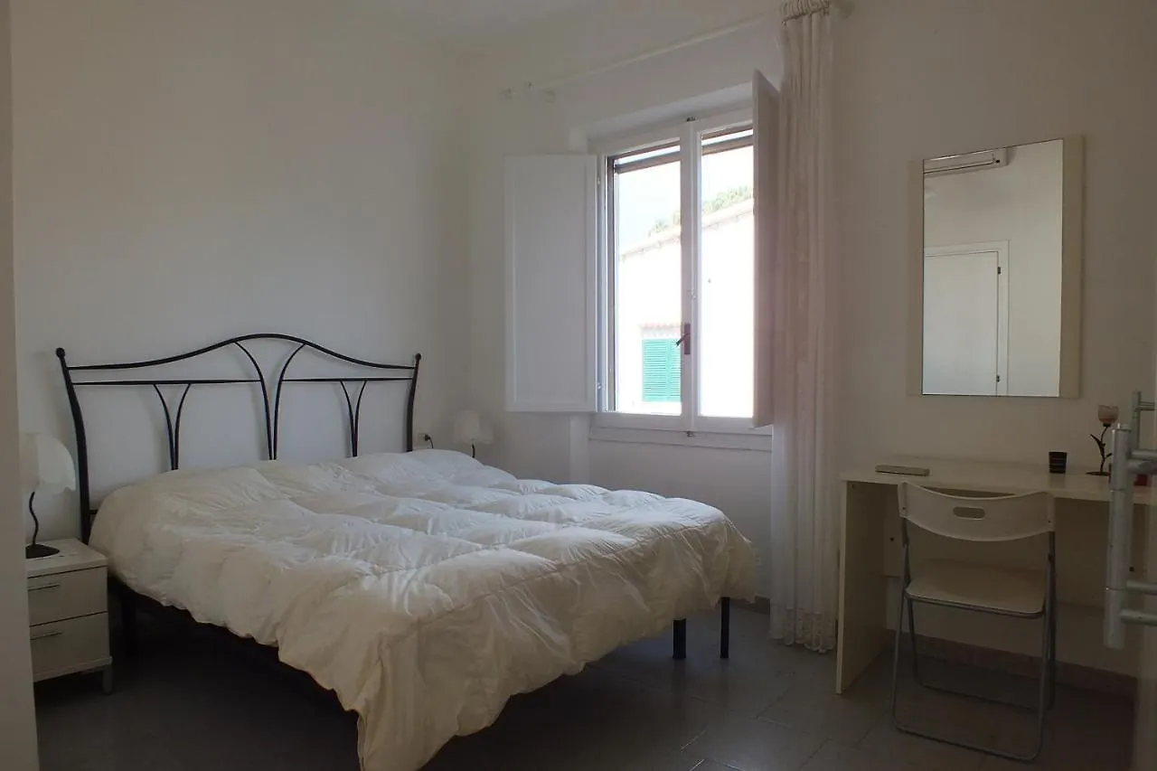 Golden River Apartment Marina di Campo Italy