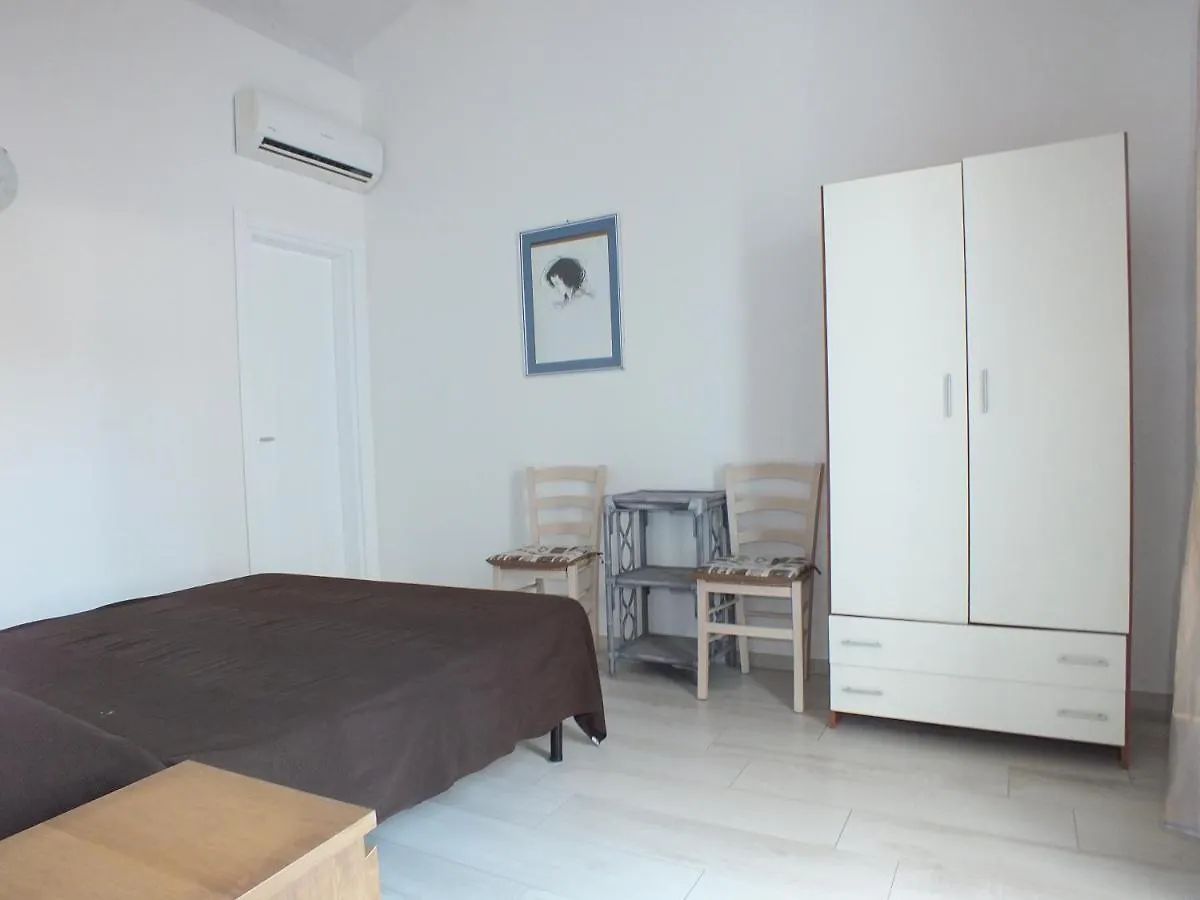 Golden River Apartment Marina di Campo Italy
