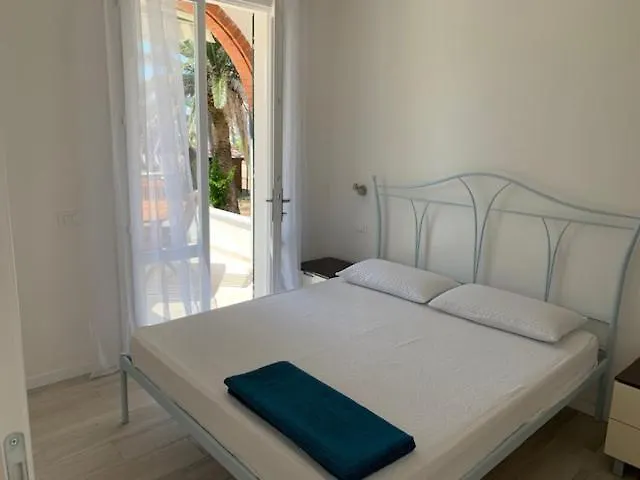 Golden River Apartment Marina di Campo Italy